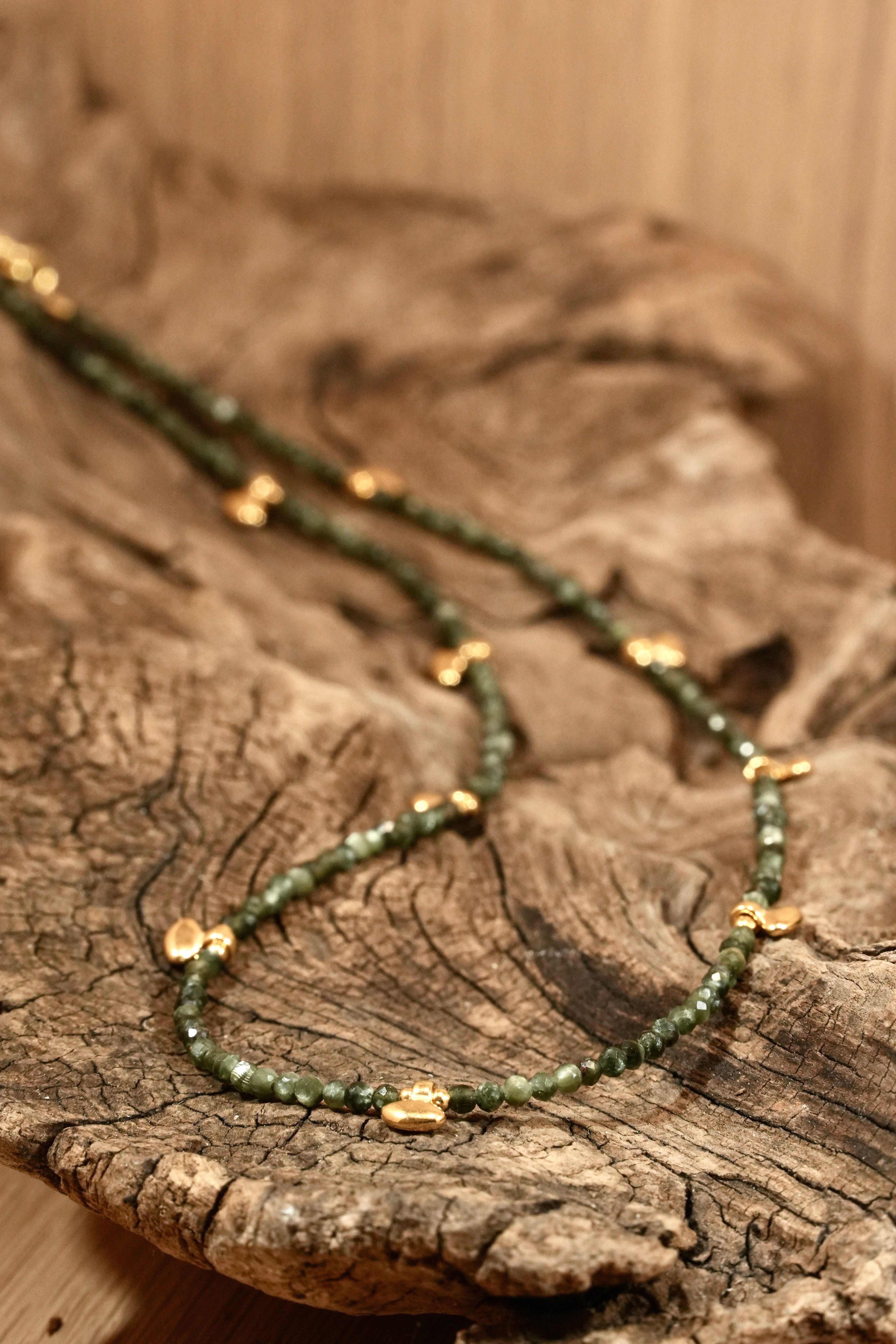 Seraphinite Boho necklace with small gold elements