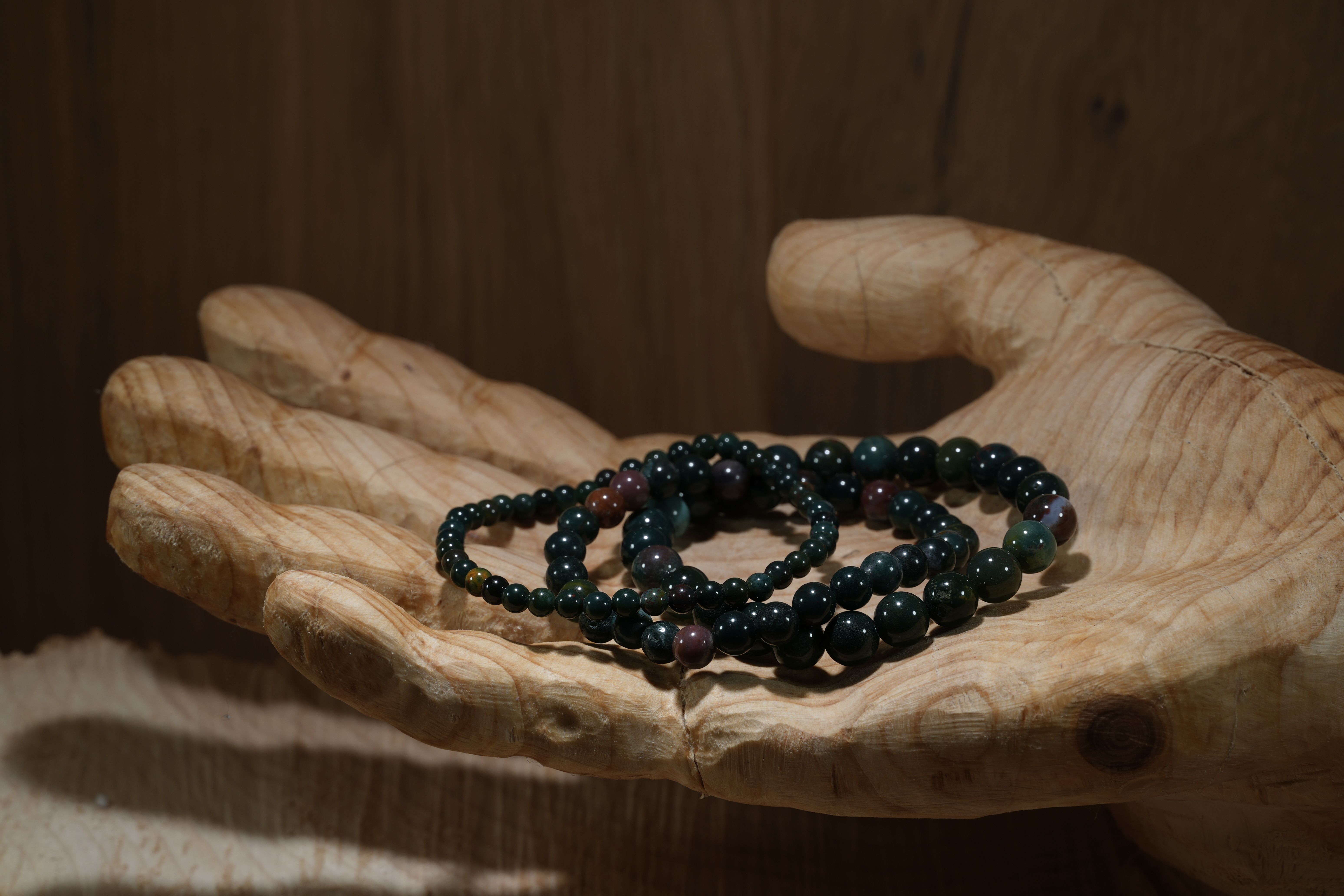 Heliotrope, bracelets