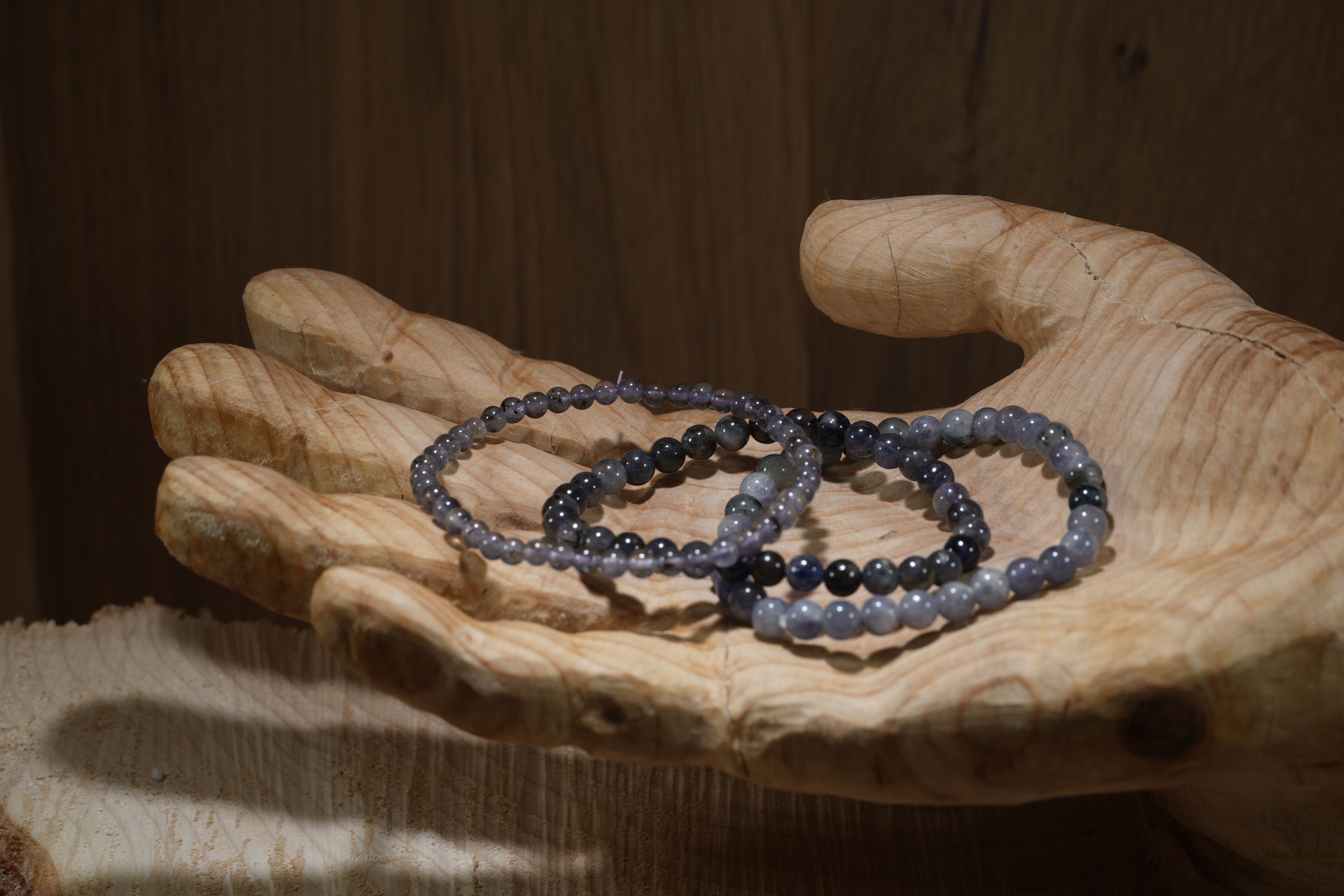 Iolite, bracelets