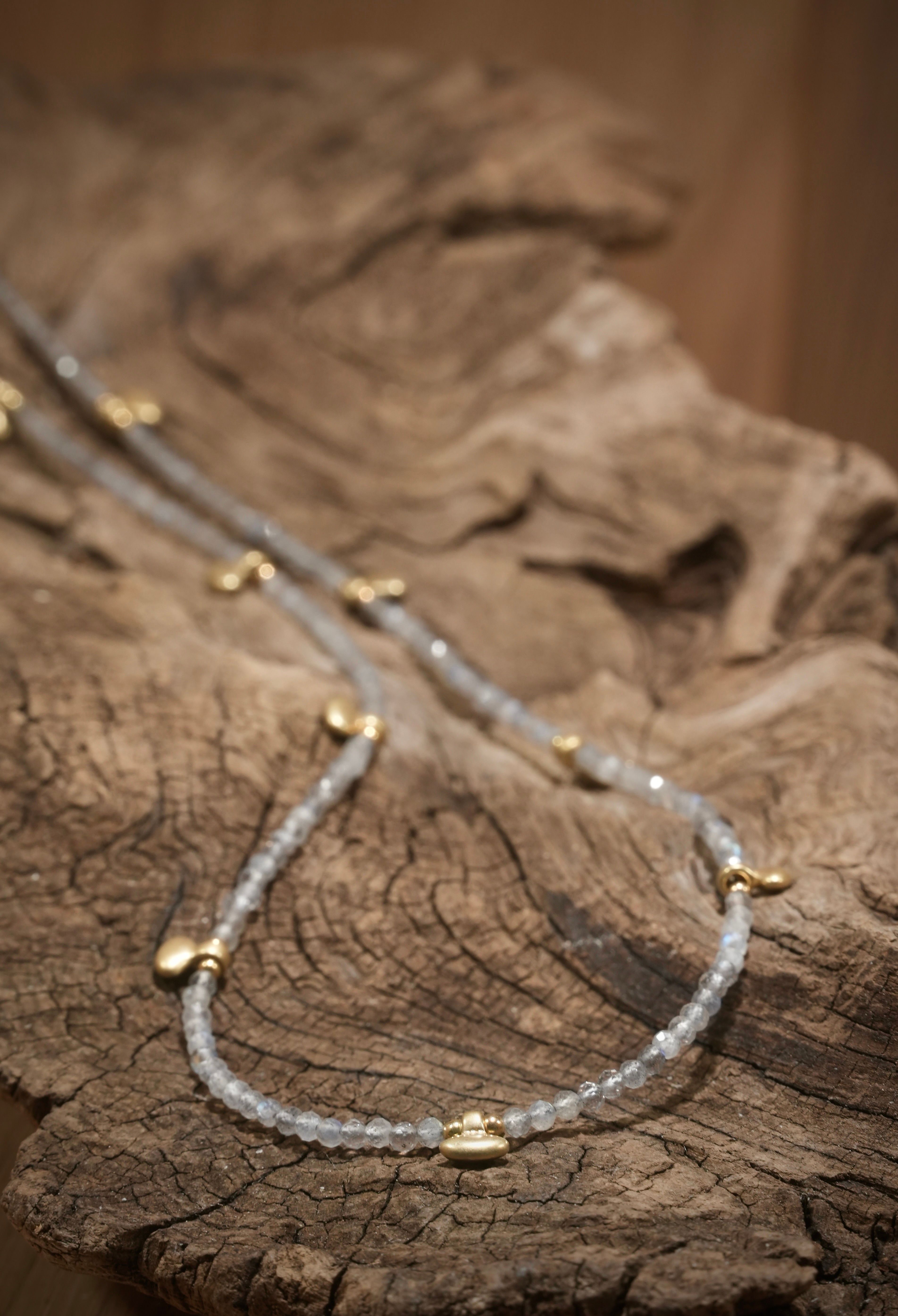 Labradorite boho necklace with small gold-plated parts